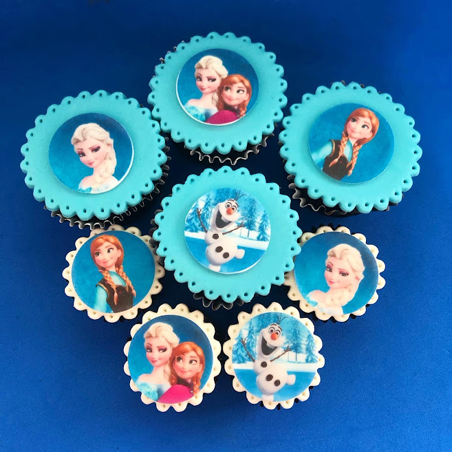 Cupcake e Mini Cupcake Decorado – Frozen